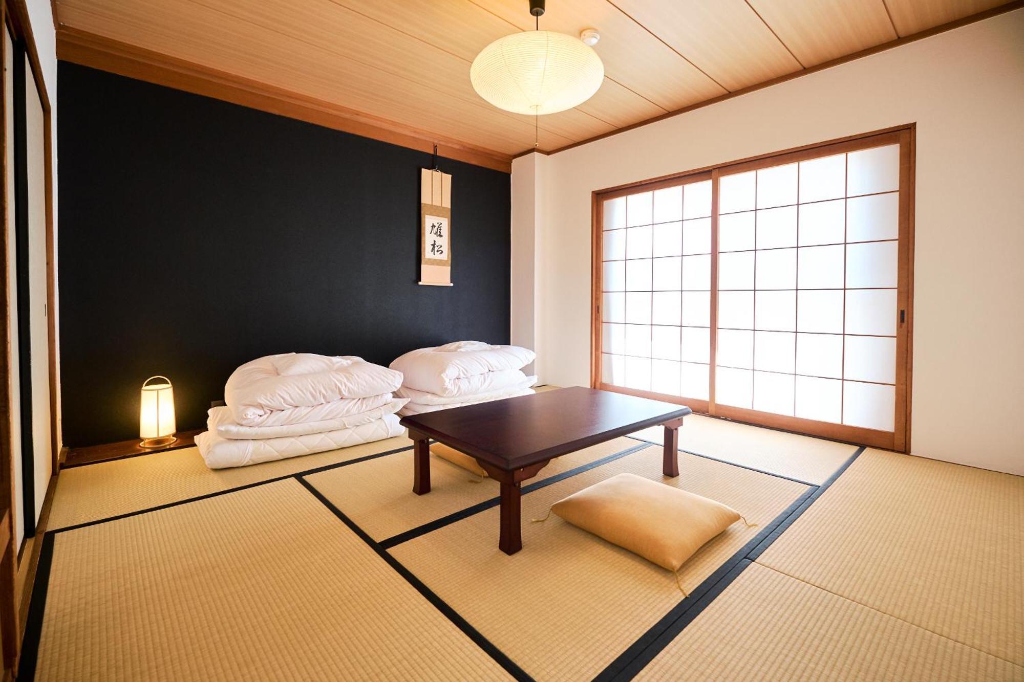 J-Hoppers Lake Biwa Guesthouse Otsu Ruang foto